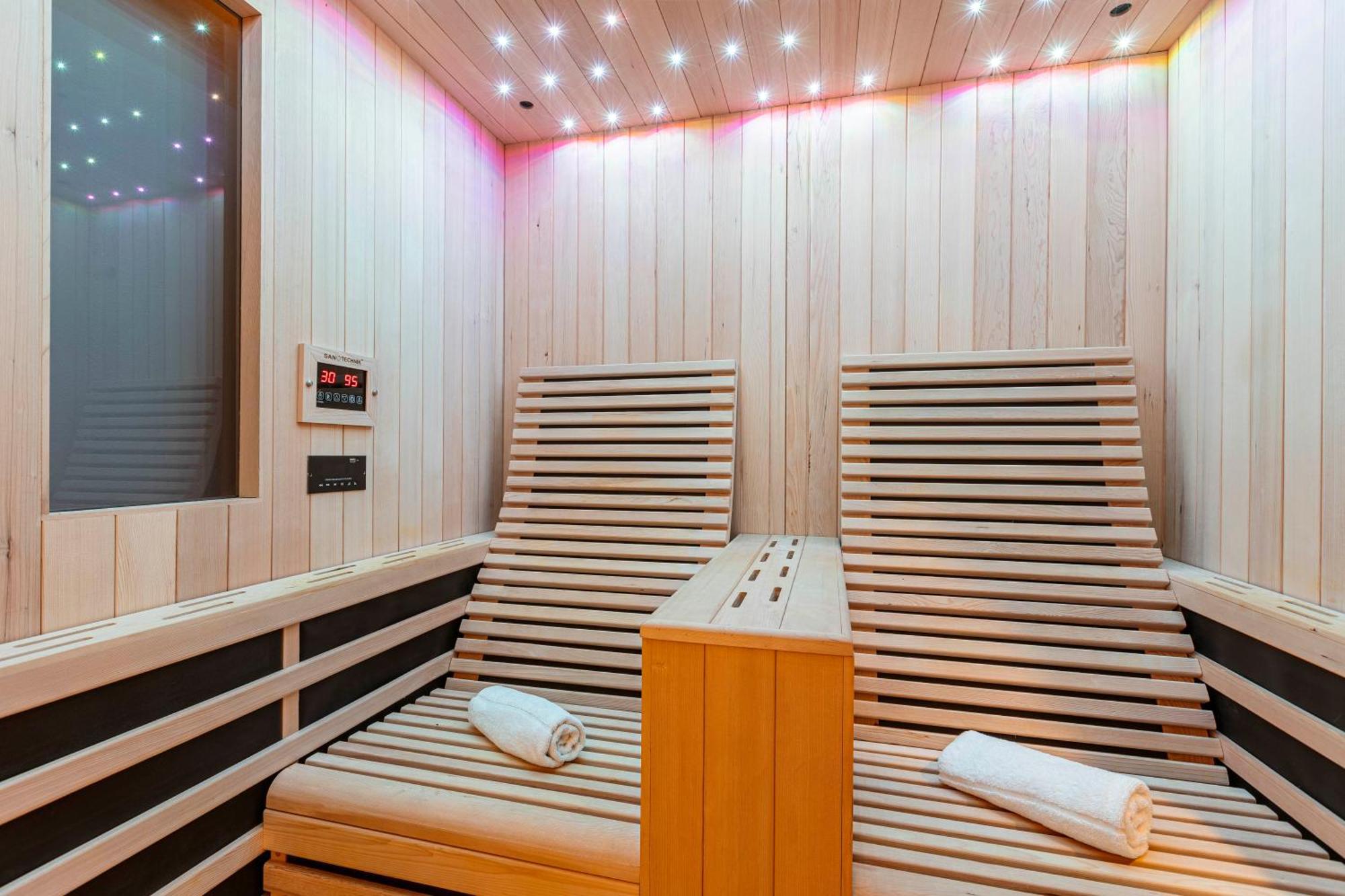 Naturpark Chalets Lambrecht By Alps Resorts Sankt Lambrecht Luaran gambar